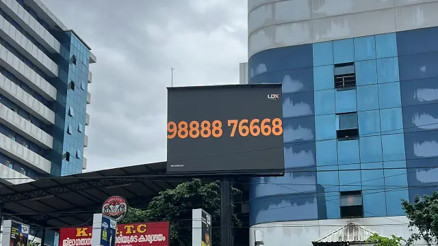 Kozhikode DOOH screen